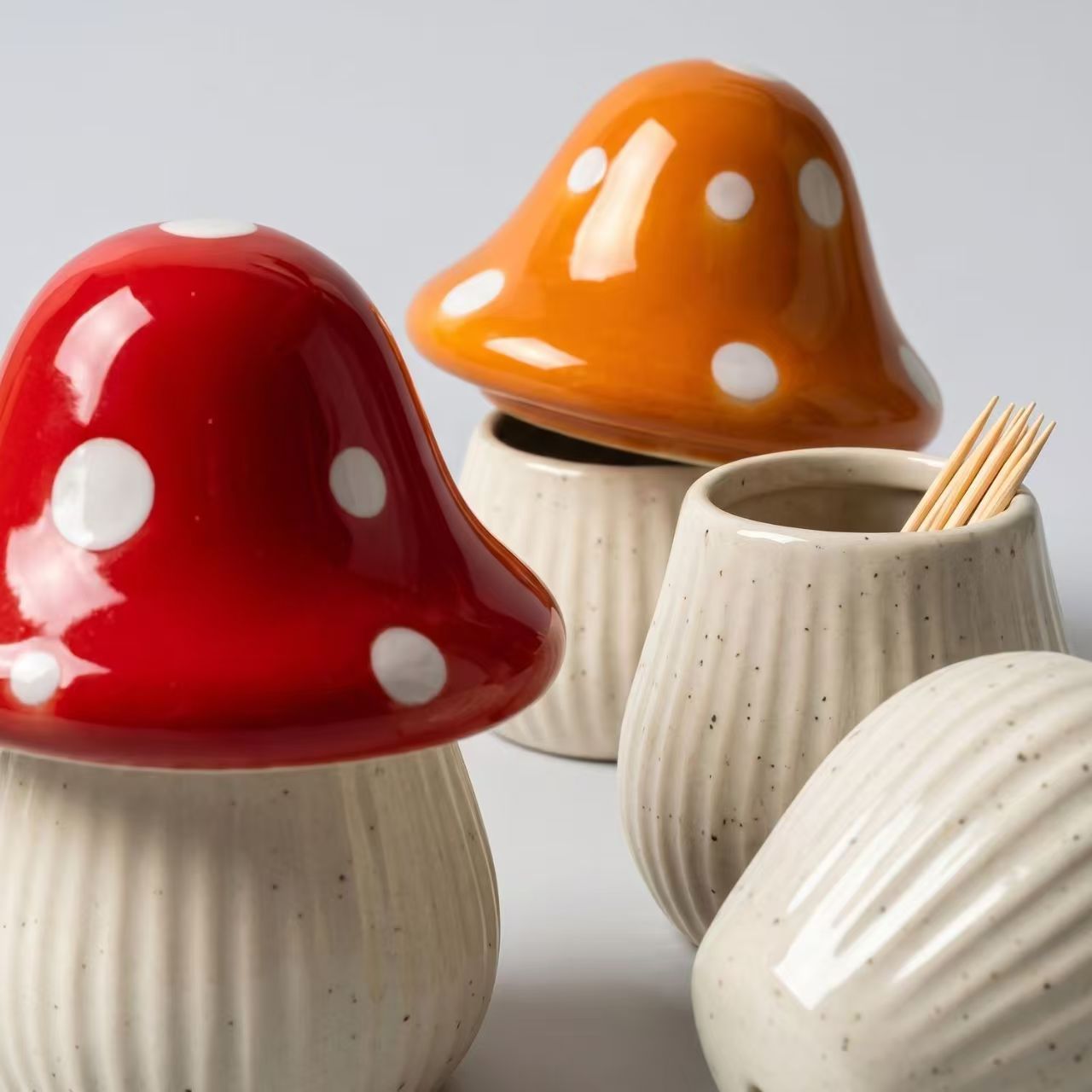 Cartoon Mushroom Ceramic Stora - огляд і ціна Kitchen Gadgets Storage
